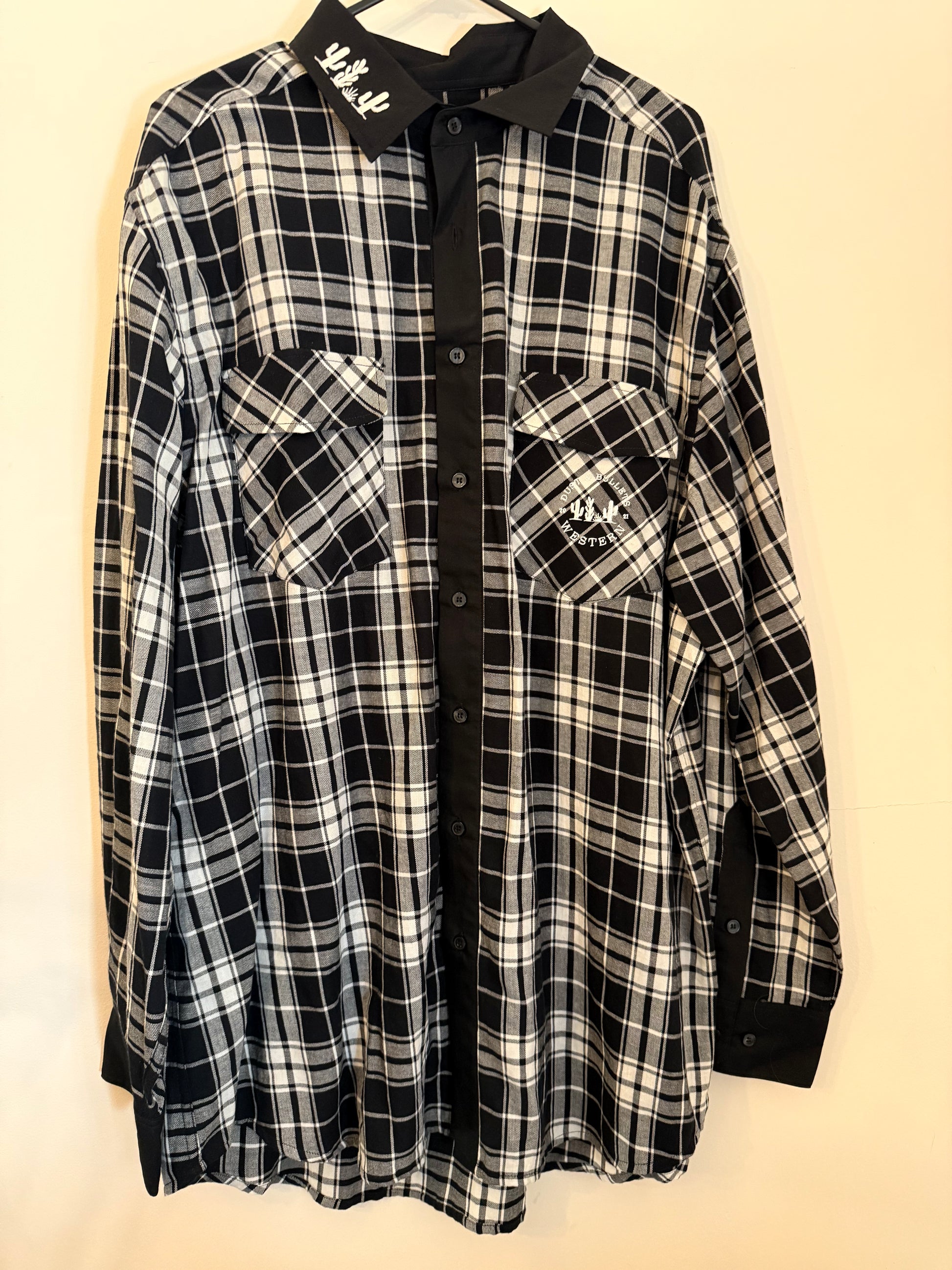 SAMPLE - Men’s Arena Shirt