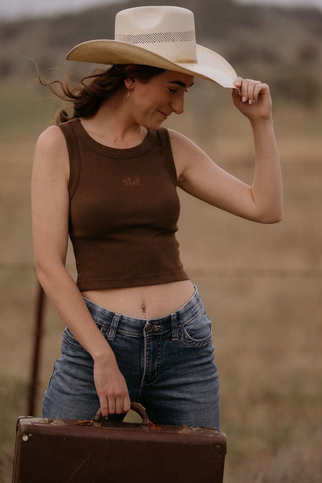 Women's Signature Ribbed Western Style Tank - Chocolate